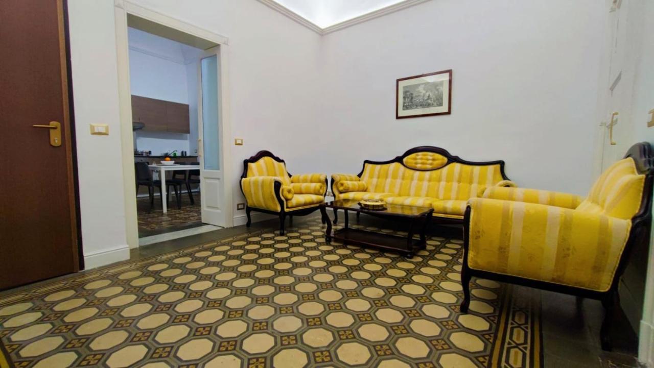 Duhome Apartment In The Heart Of كاتانيا المظهر الخارجي الصورة