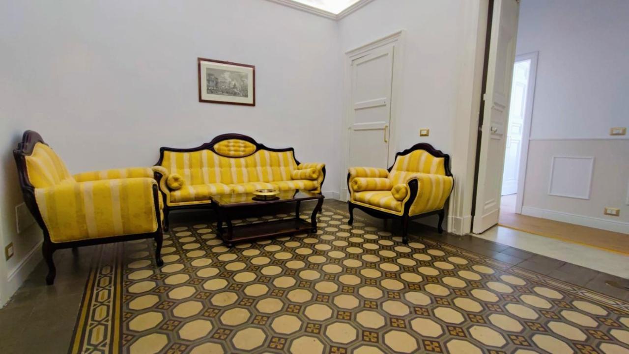 Duhome Apartment In The Heart Of كاتانيا المظهر الخارجي الصورة
