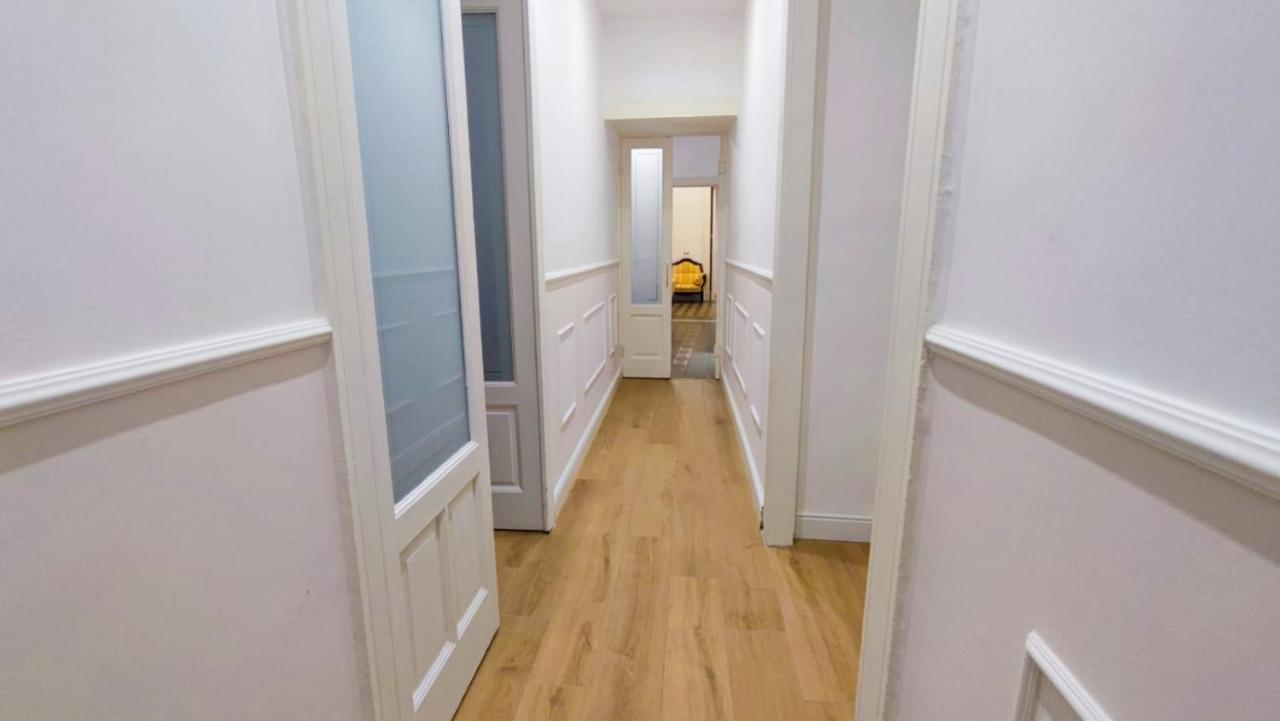 Duhome Apartment In The Heart Of كاتانيا المظهر الخارجي الصورة