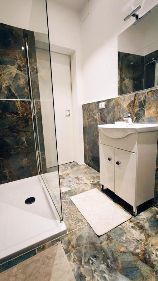 Duhome Apartment In The Heart Of كاتانيا المظهر الخارجي الصورة