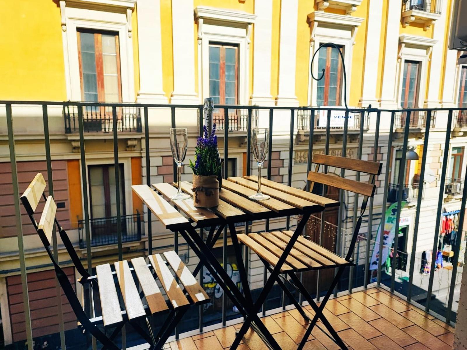 Duhome Apartment In The Heart Of كاتانيا المظهر الخارجي الصورة