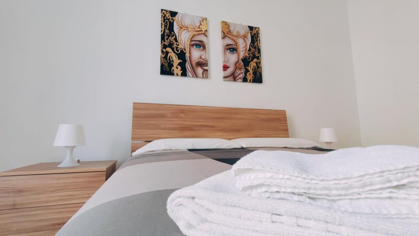 Duhome Apartment In The Heart Of كاتانيا المظهر الخارجي الصورة